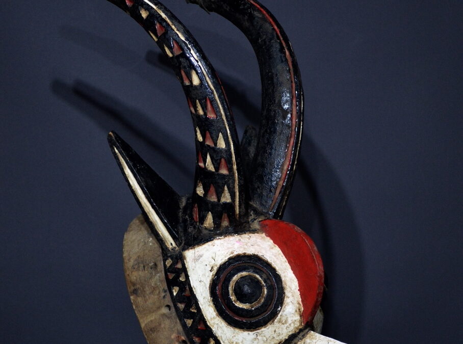 Nunuma Antelope Mask