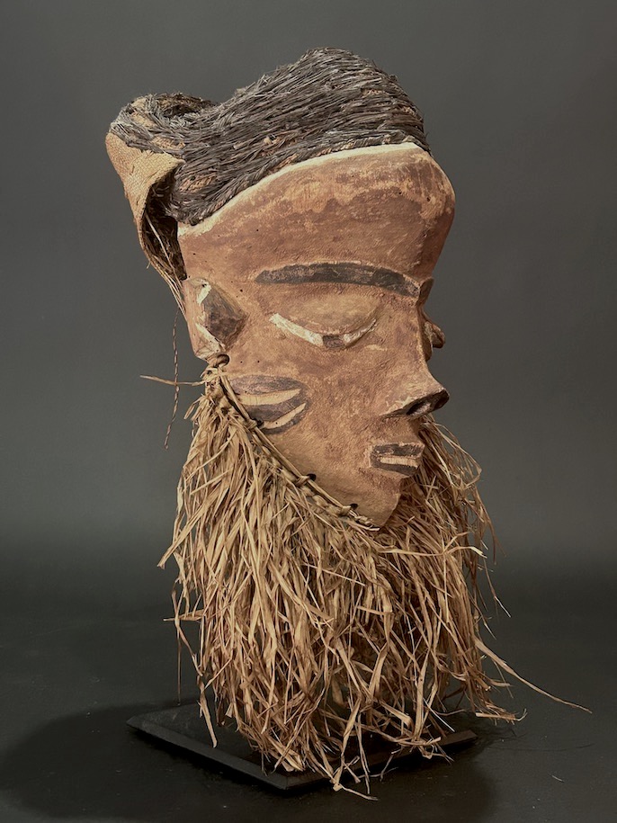 Pende Mbuya Mask